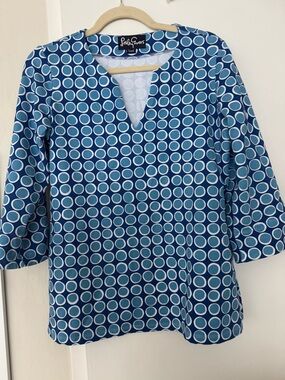 Lesley Evers Blue Circle-Print V-Neck Blouse